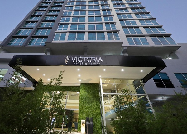 Victoria Hotel and Suites Panama image 3